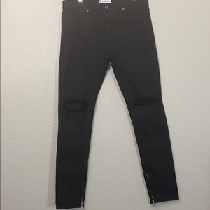 Fashion Nova Black Skinny Jeans